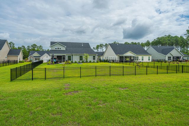 202 Huguenot Trail, Huger, SC 29450
