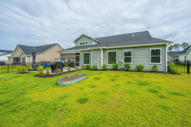 202 Huguenot Trail, Huger, SC 29450