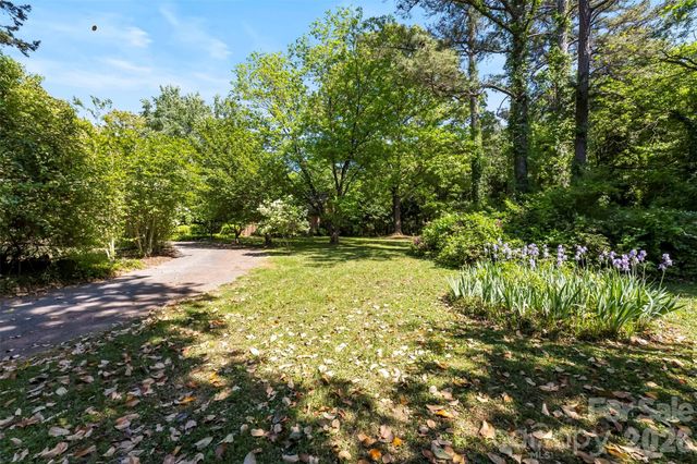 3110 Robinwood Road, Gastonia, NC 28054