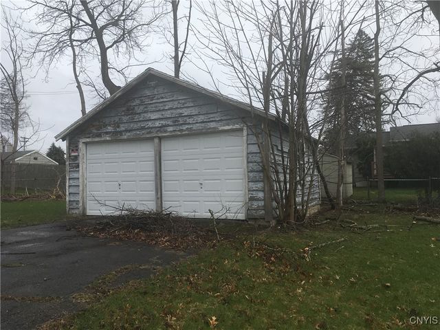 8884 Michigan Avenue, Cicero, NY 13039