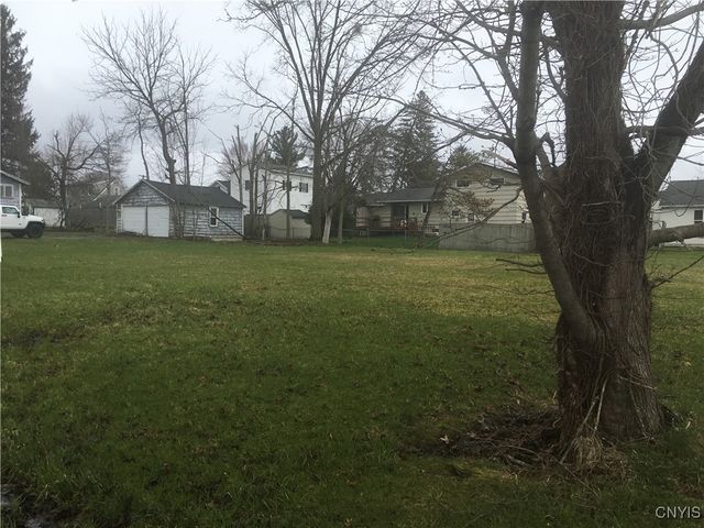 8884 Michigan Avenue, Cicero, NY 13039