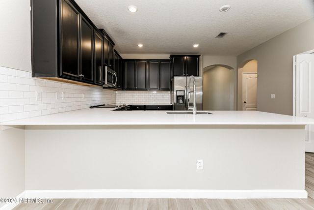 9967 PAVNES CREEK Drive, Jacksonville, FL 32222