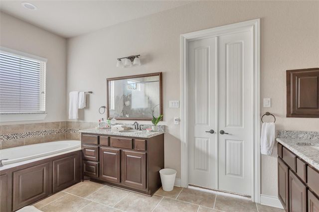 18115 Stari Most Lane, Houston, TX 77044