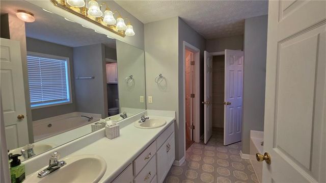 4119 Double Springs SW Road, Monroe, GA 30656