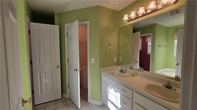 4119 Double Springs SW Road, Monroe, GA 30656