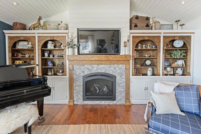 15 Mentone Road, Carmel, CA 93923