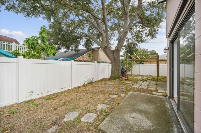 12715 TROWBRIDGE LANE, Tampa, FL 33624