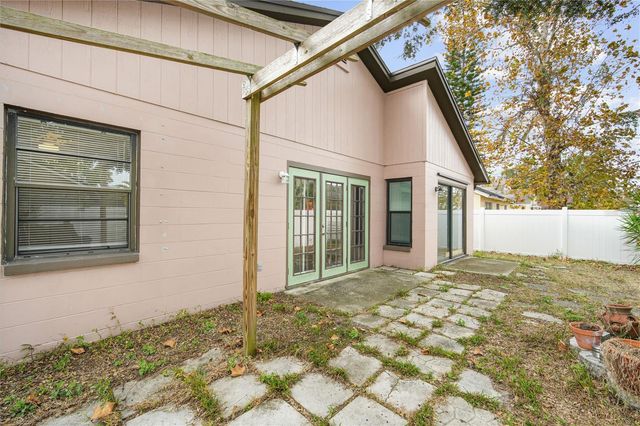 12715 TROWBRIDGE LANE, Tampa, FL 33624