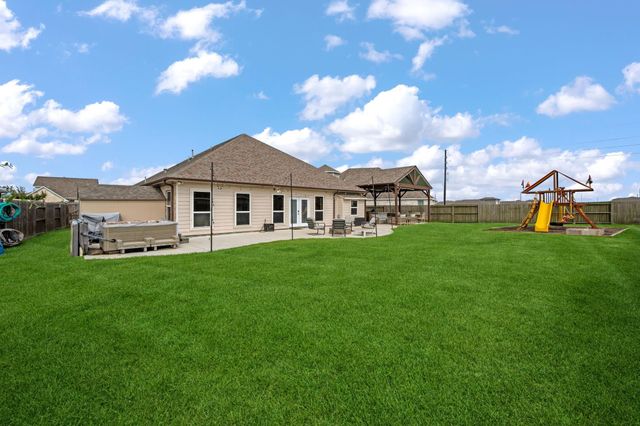 226 Rio Grande Drive, Baytown, TX 77523