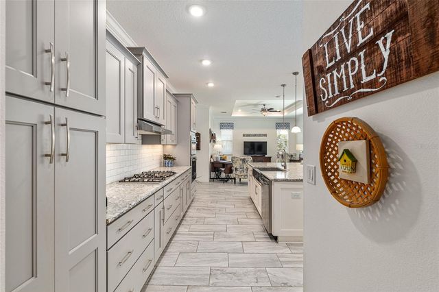 9077 SW 81ST LOOP, Ocala, FL 34481