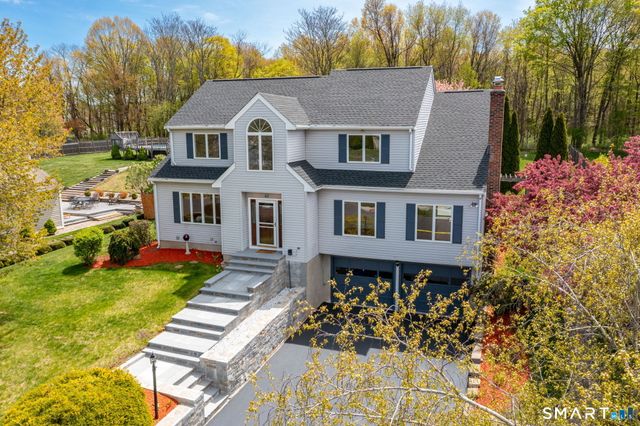 40 Country Side Drive, Rocky Hill, CT 06067