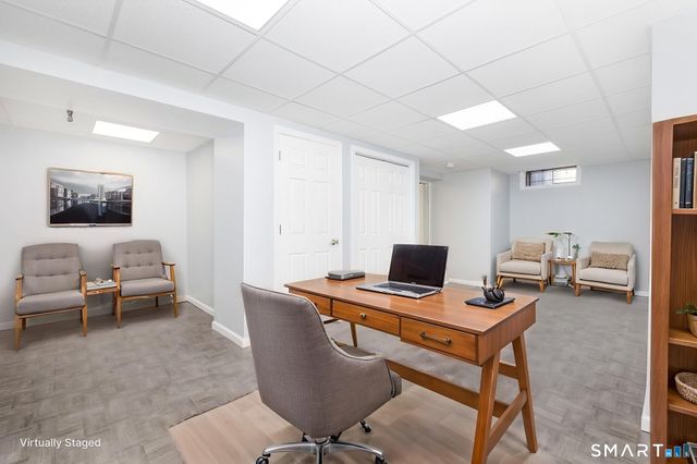 40 Country Side Drive, Rocky Hill, CT 06067