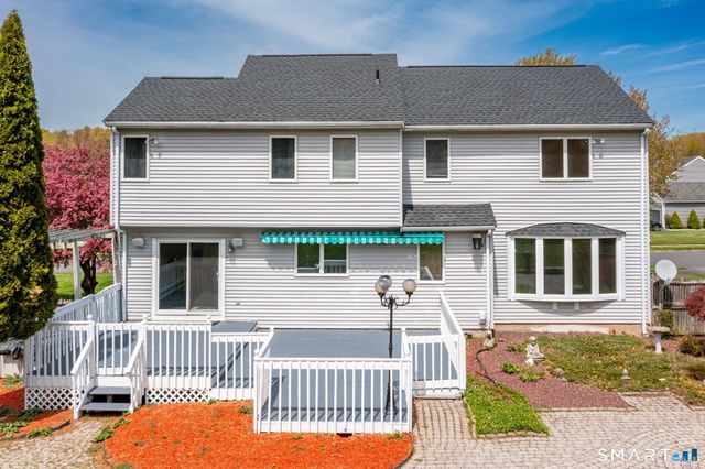 40 Country Side Drive, Rocky Hill, CT 06067
