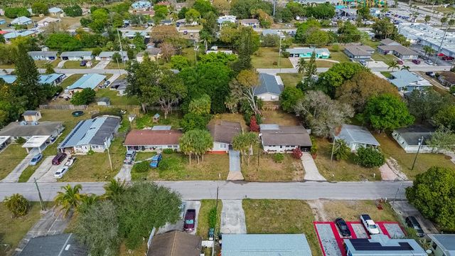 602 Azalea Avenue, Fort Pierce, FL 34982