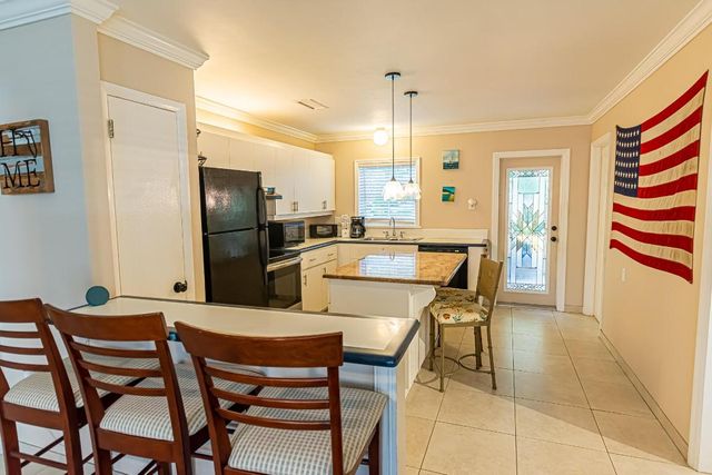 602 Azalea Avenue, Fort Pierce, FL 34982