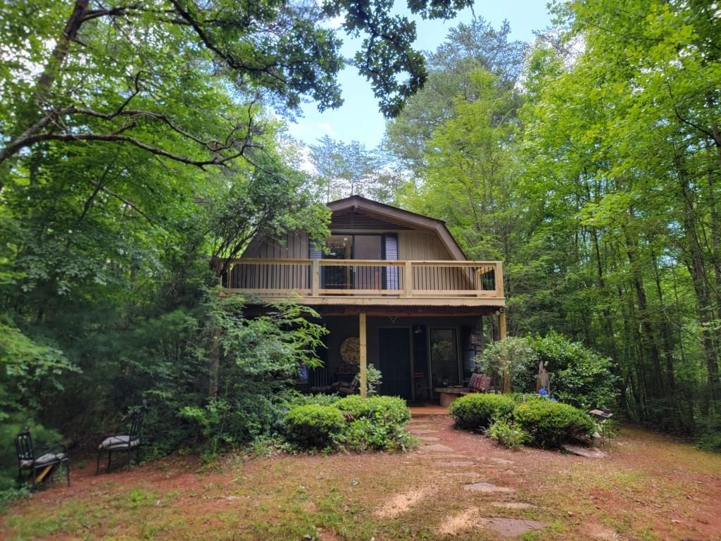 75 Courtney Lane, Cleveland, GA 30528