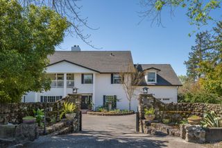 1101 Hedgeside Ave, Napa, CA 94558