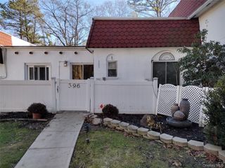 396 Birchwood Road, Medford, NY 11763