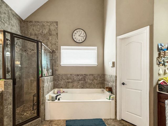 270 RUNNING BROOK LN, Oakland, TN 38060