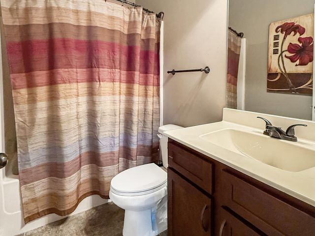 270 RUNNING BROOK LN, Oakland, TN 38060