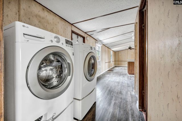 2152 Congaree Road, Eastover, SC 29044