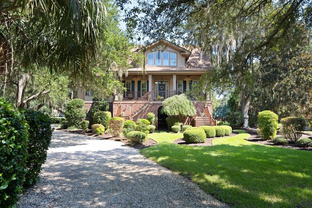 227 Summerwood Dr., Georgetown, SC 29440