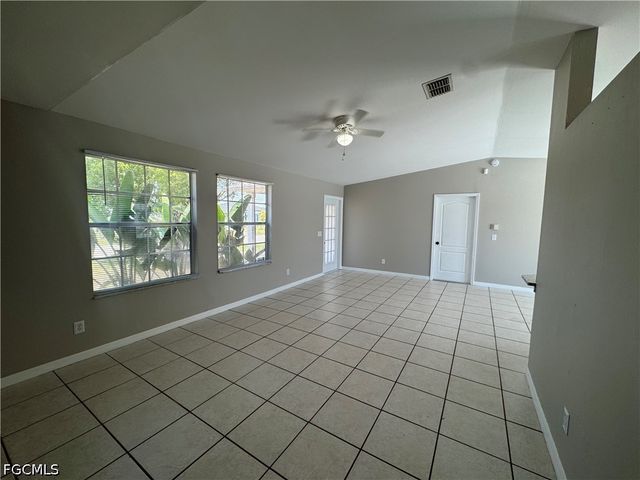 1700 NE 12th ST, Cape Coral, FL 33909