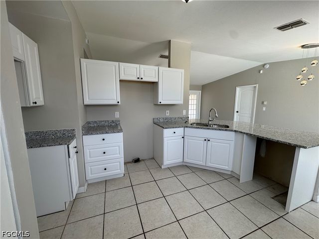 1700 NE 12th ST, Cape Coral, FL 33909