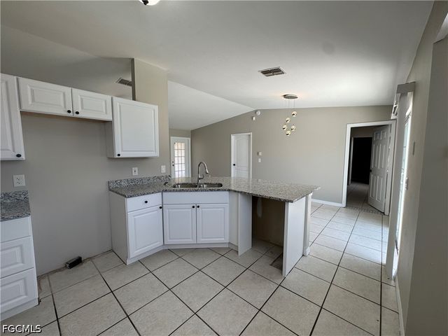 1700 NE 12th ST, Cape Coral, FL 33909