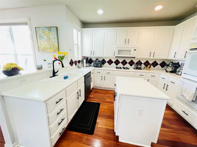 12720 Oxen WAY, Austin, TX 78732