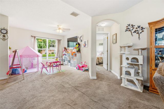33 ROYAL LEAF LANE, Palm Coast, FL 32164