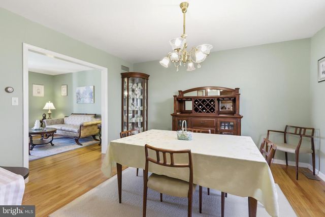 372 OAK DR, Souderton, PA 18964