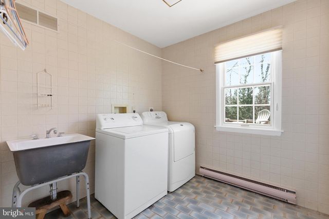 372 OAK DR, Souderton, PA 18964