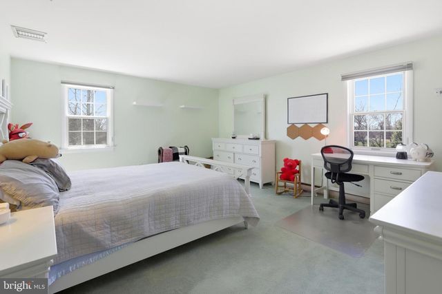 372 OAK DR, Souderton, PA 18964