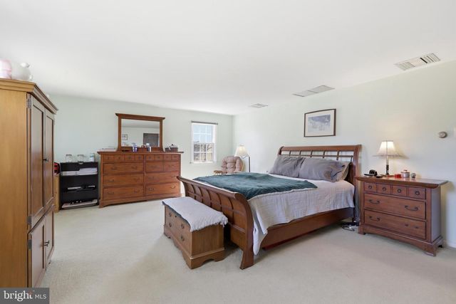 372 OAK DR, Souderton, PA 18964