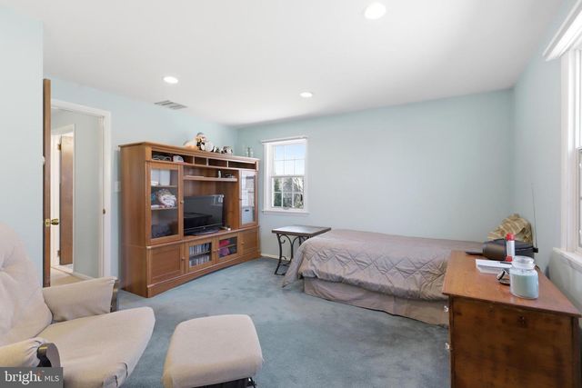 372 OAK DR, Souderton, PA 18964