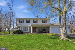 372 OAK DR, Souderton, PA 18964