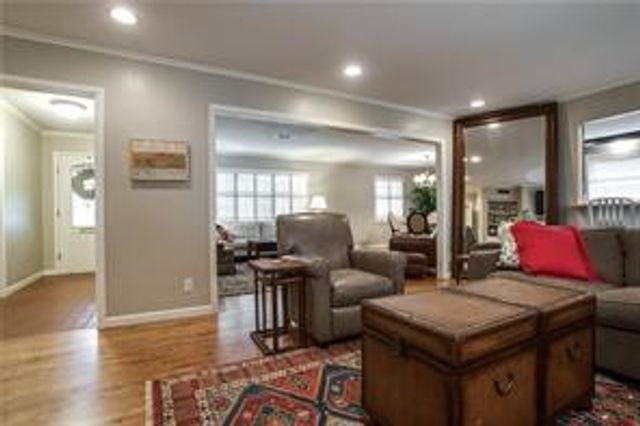 6310 Lange Circle, Dallas, TX 75214