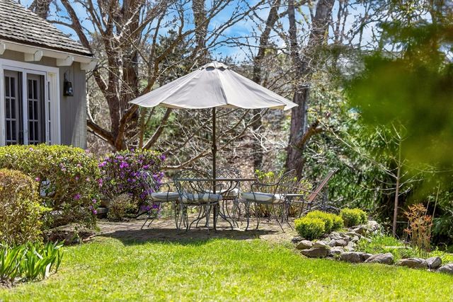 23 Antioch Road, Falmouth, MA 02540