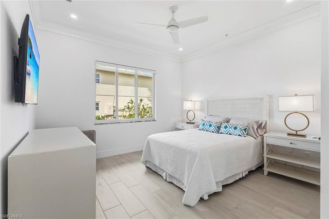 1395 Curlew AVE 1, Naples, FL 34102