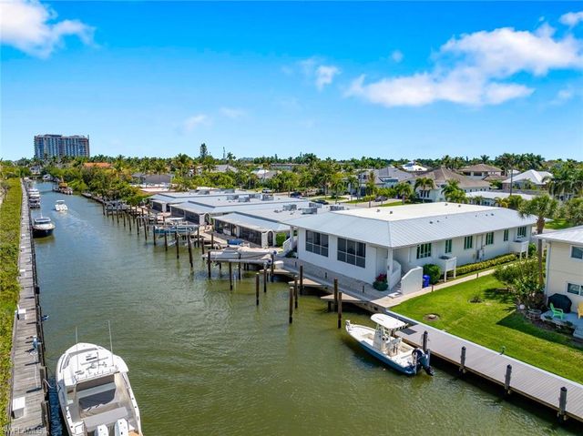 1395 Curlew AVE 1, Naples, FL 34102