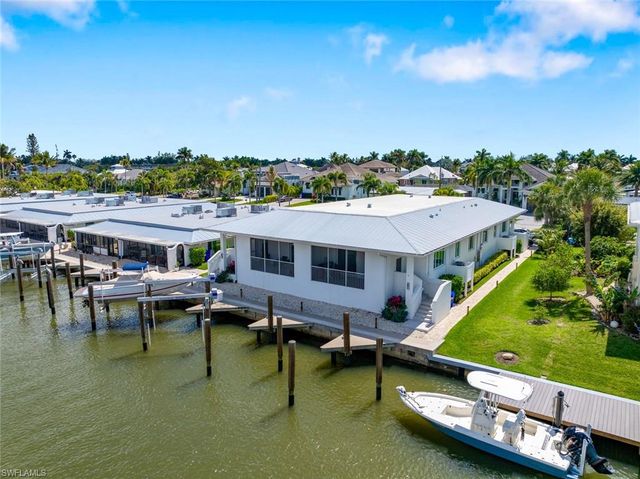 1395 Curlew AVE 1, Naples, FL 34102