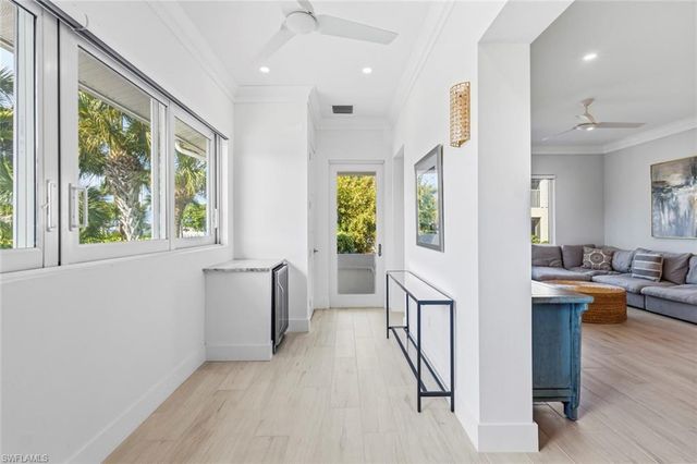 1395 Curlew AVE 1, Naples, FL 34102