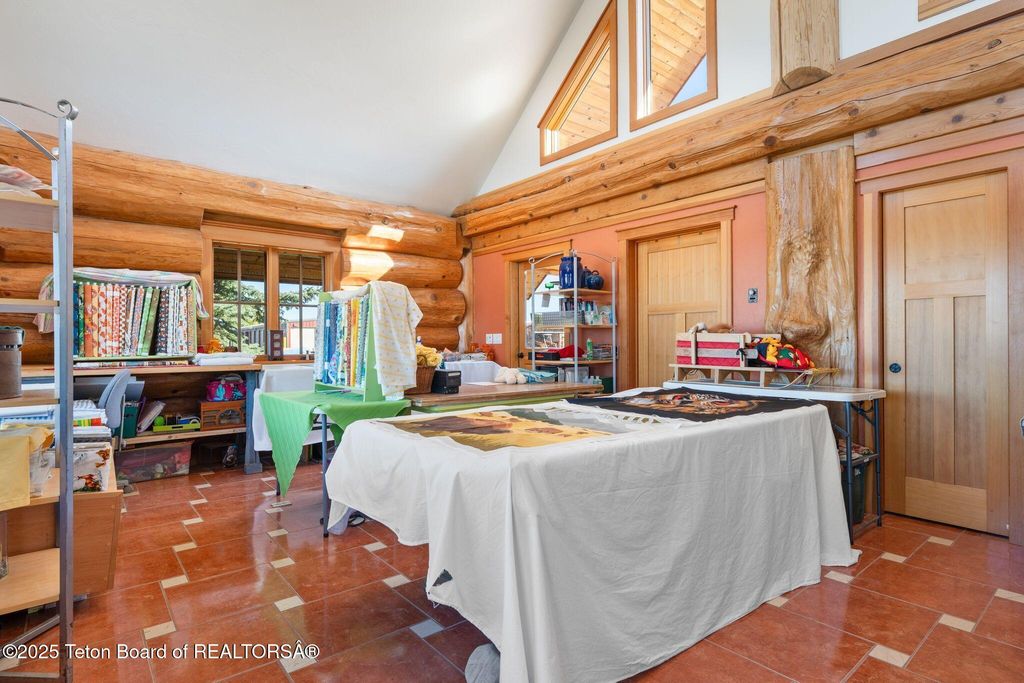 1221 N HIGHWAY 33, Driggs, ID 83422 photo 11