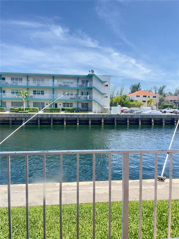 3944 NE 167th St 106, North Miami Beach, FL 33160