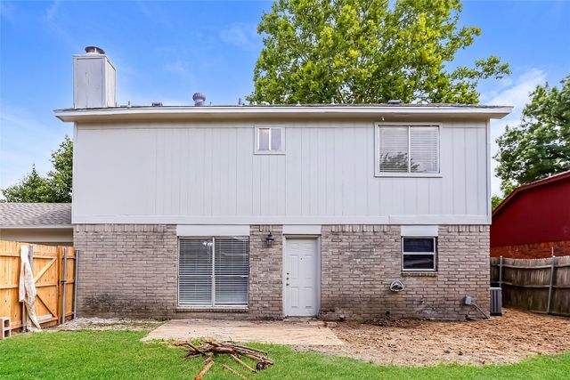 8913 Doliver Drive, Rowlett, TX 75088