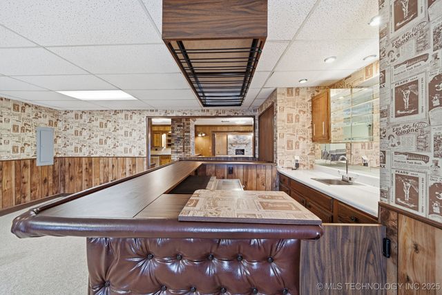 10821 E 25th Place, Tulsa, OK 74129