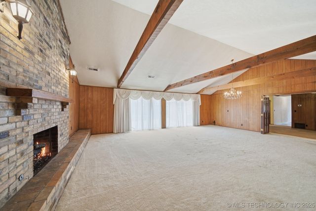 10821 E 25th Place, Tulsa, OK 74129