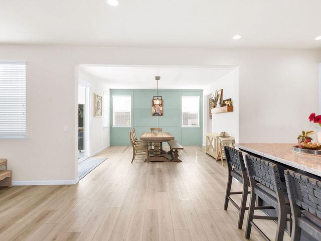 2104 Melody Ln, Modesto, CA 95355