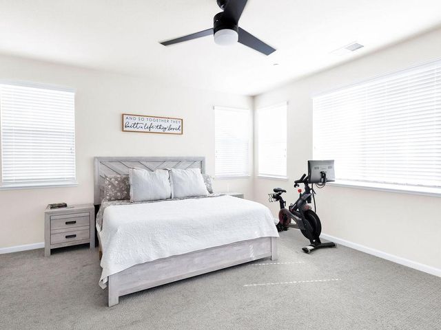 2104 Melody Ln, Modesto, CA 95355